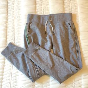 Lululemon Zip Up Joggers Size 6